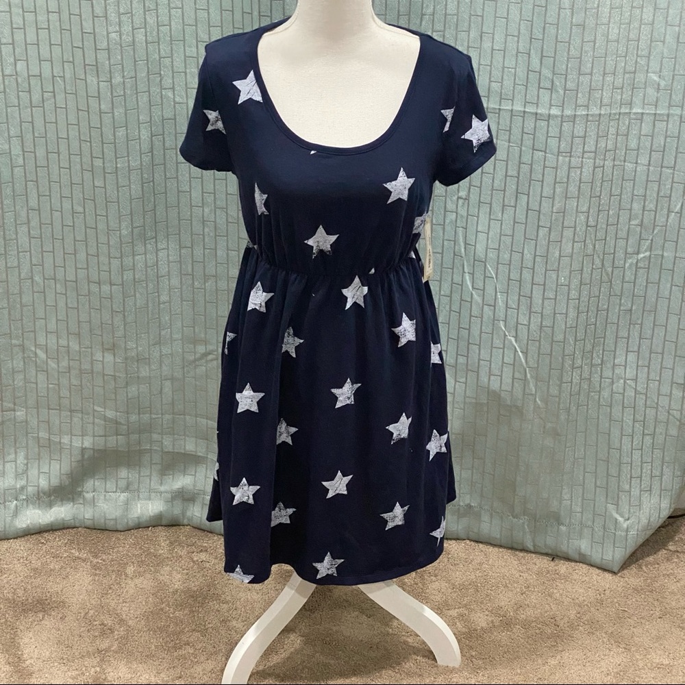 NWT Cute Navy with stars long shirt/tunic